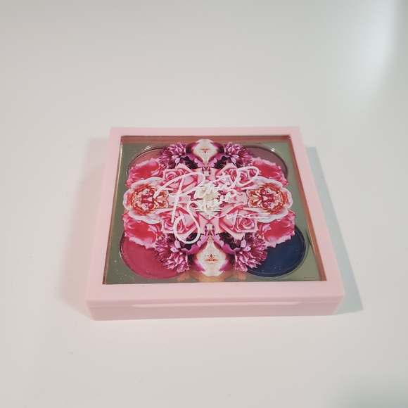 MAC x Patrick Starrr Floral Realness Collection Eyeshadow Quad - Play With Me - Picture 3 of 13